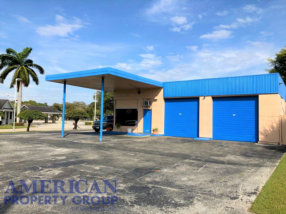 Turn Key Auto Sales Property!: 3501 14th St W, Bradenton, FL 34205